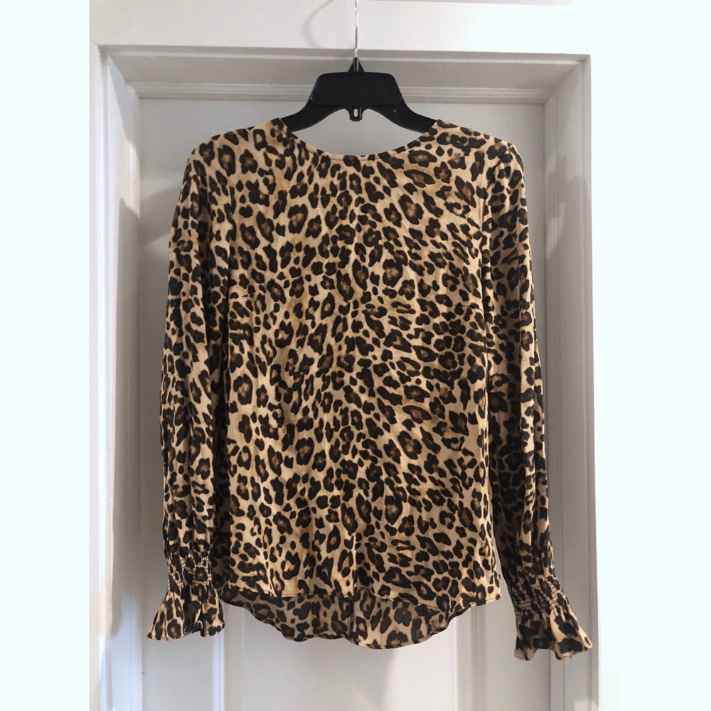 Leopard Ruffle Sleeve Blouse